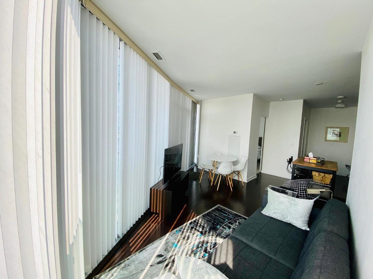 Corporate Suite Toronto Exteriér fotografie